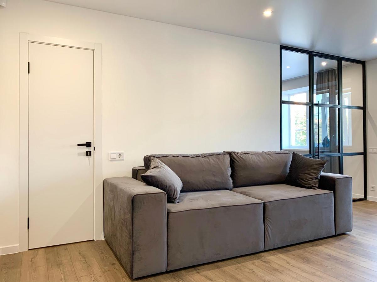 Navy City Center Apartment Двокімнатні Апартаменти В Центрі Міста Poltava Dış mekan fotoğraf